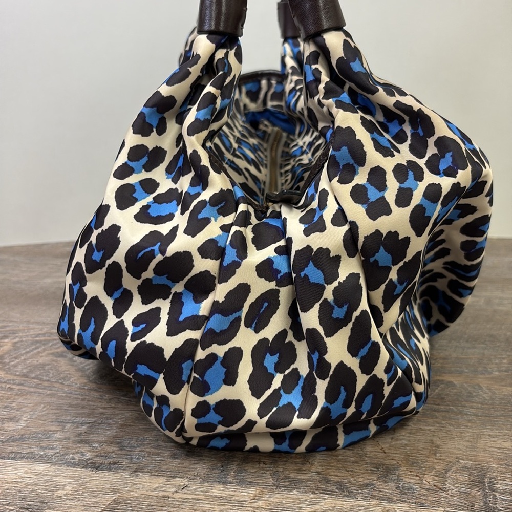 LIKE NEW Kate Spade New York Karen ‘Into the Wild’ Satchel - Picture 7 of 12